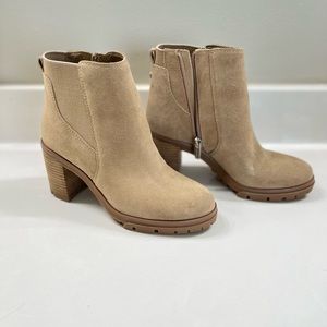 Vince Camuto Boots Size 7